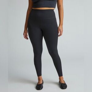 Everlane The perform high waisted black leggings size S NWT